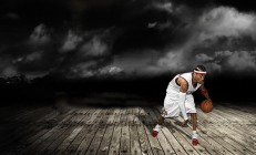 开云体育入口-绝地反击的艺术，佩雷兹惊艳四座，迈凯伦如何逆转法拉利王朝？