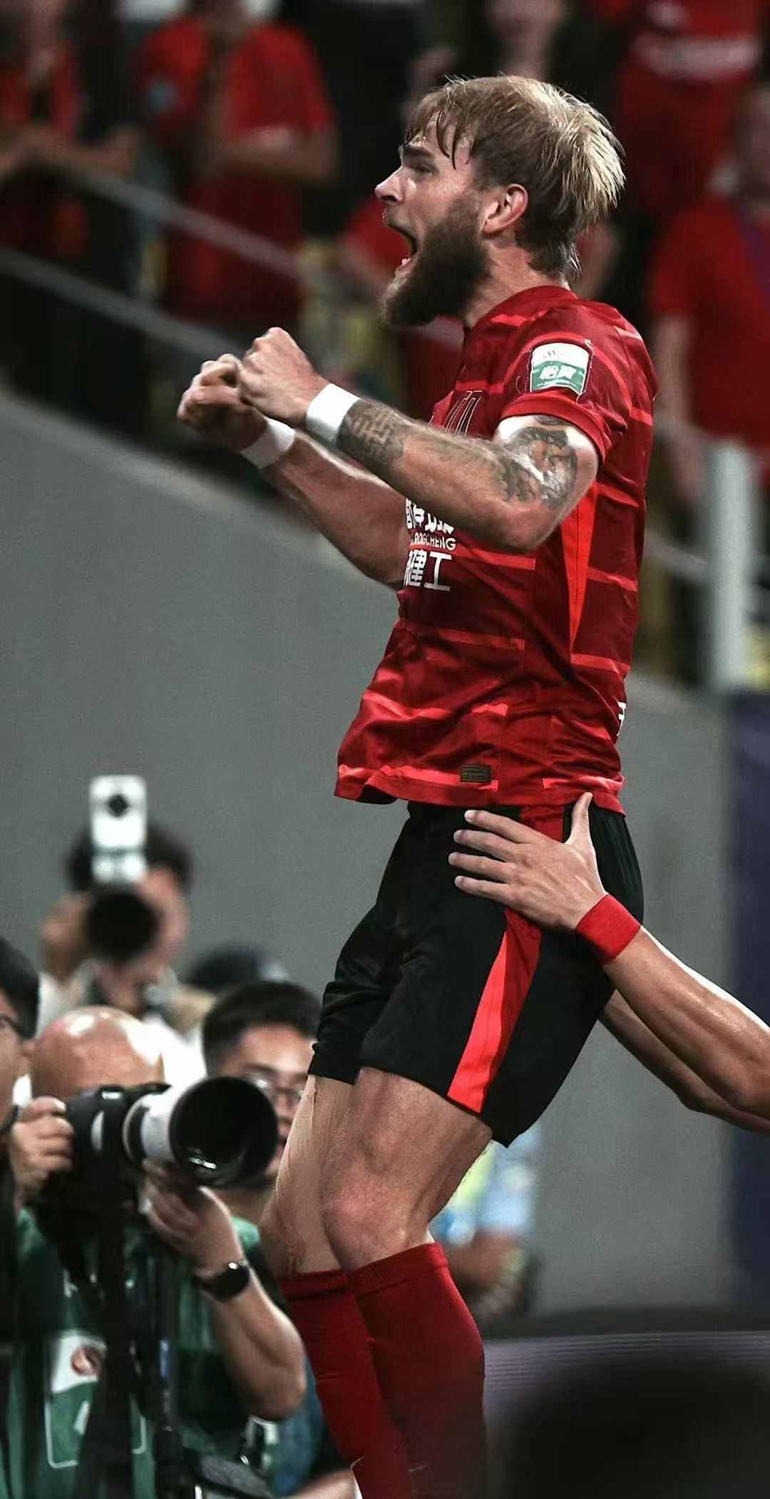 中超球员赛后发布感言，感谢球迷支持和厚爱的简单介绍