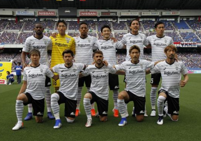 球队遭遇连败，教练组重整旗鼓调整阵容的简单介绍