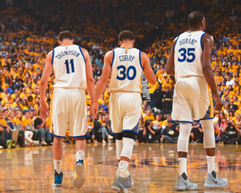 包含森林狼队迎来连胜，斩获胜利的词条