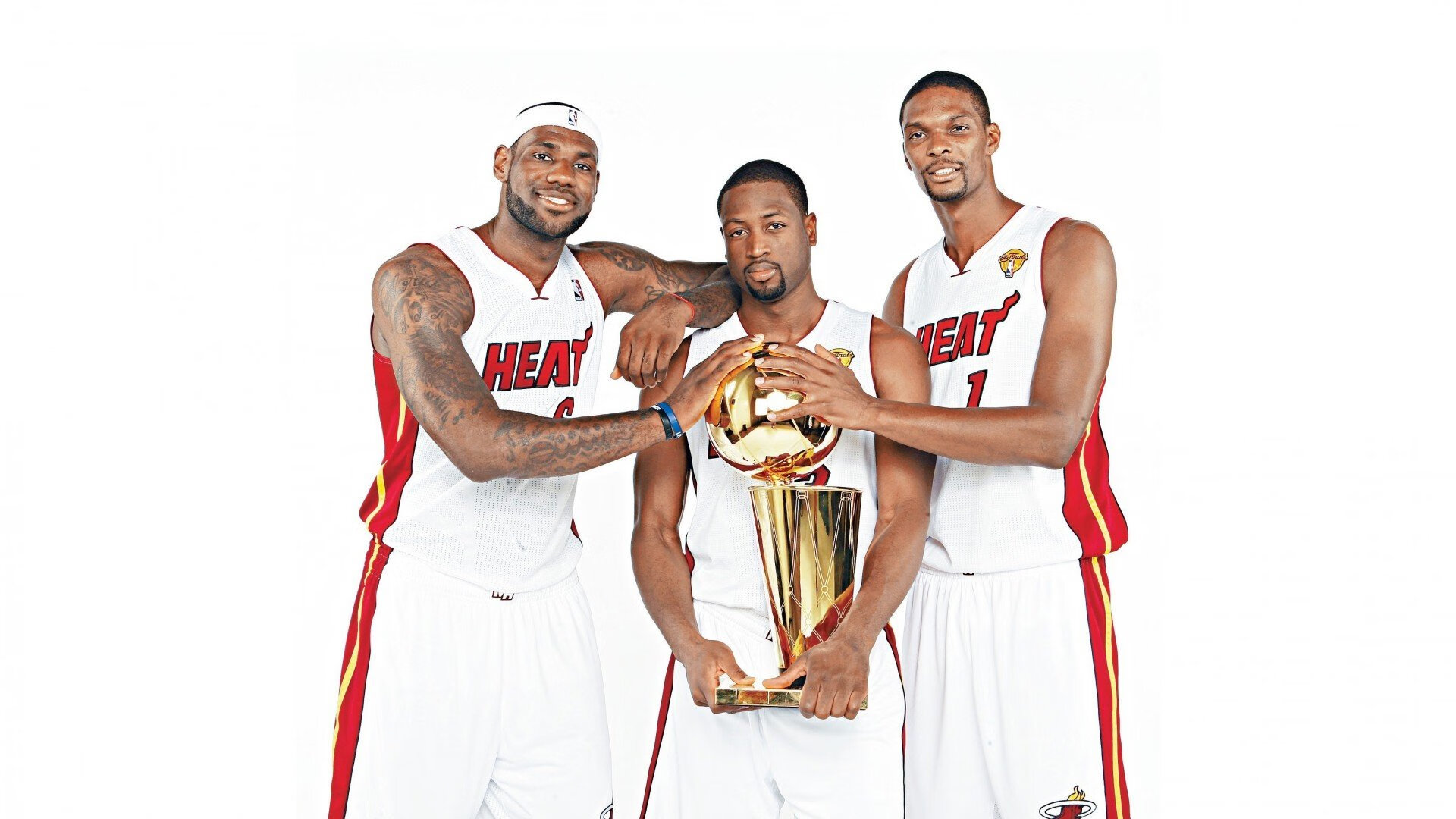 欧冠半决赛焦点战，里昂制霸苏格兰，法甲劲旅的凯尔特人公园征服记